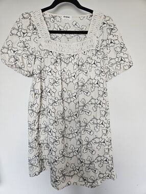 Kindred Floral Embroidered Mini Dress Size Large | Puff Sleeve Square Neck